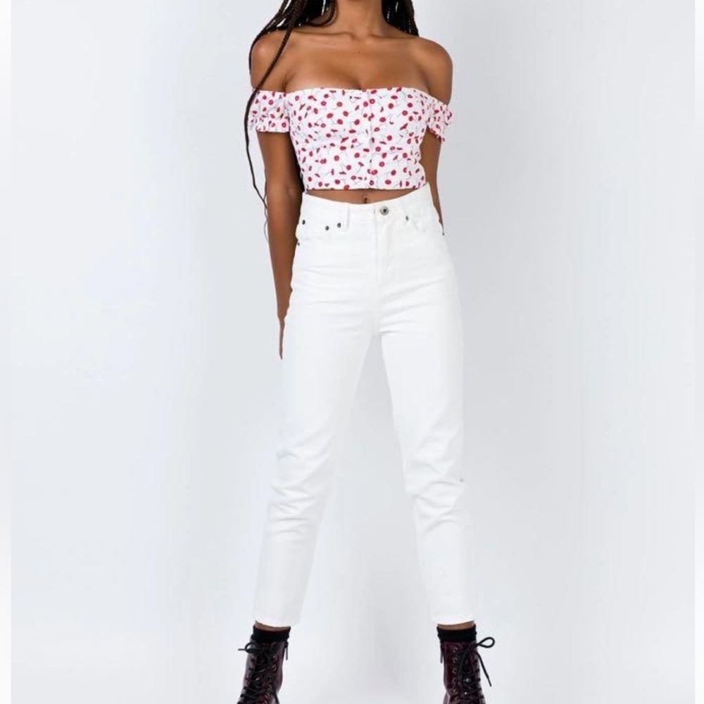 Princess Polly Red Floral Off the Shoulder Button Up Crop Top Size 0